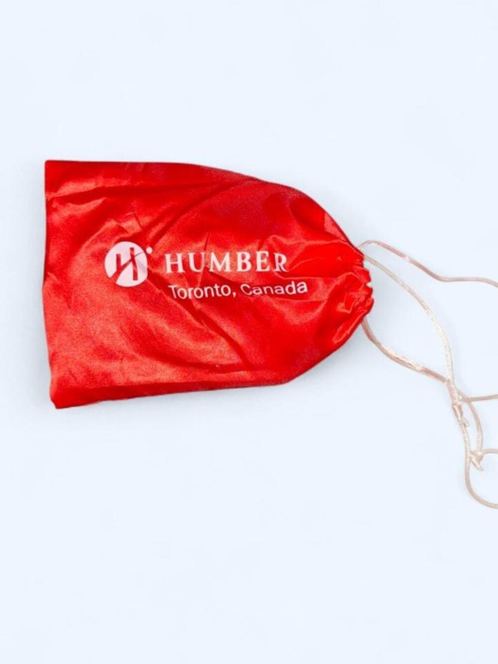 Humber Canada Travel Set